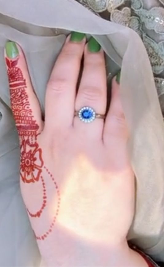 Henna Design 5